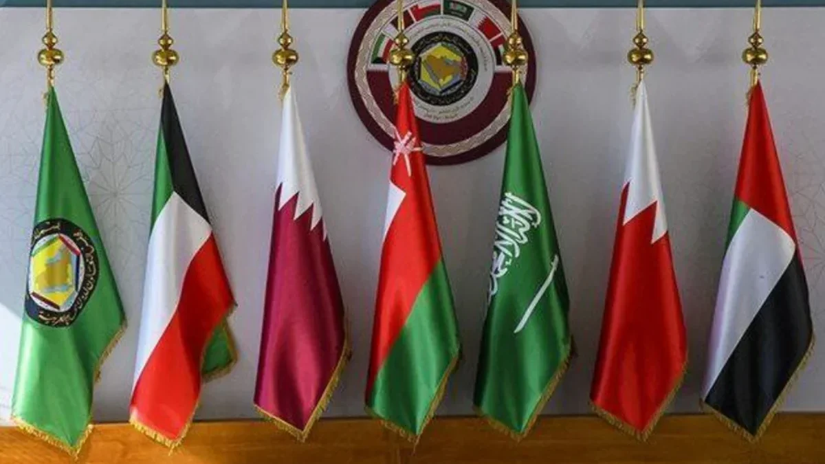 Persian Gulf countries discuss oil exports via pipelines