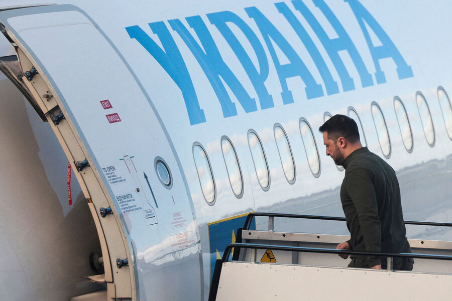 Zelensky faces initial consequences of conflict with Poland