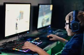 40-70 manats are spent on these games monthly