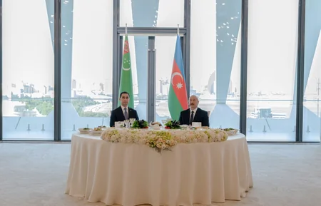 A state banquet was hosted on behalf of Ilham Aliyev in honor of the President of Turkmenistan