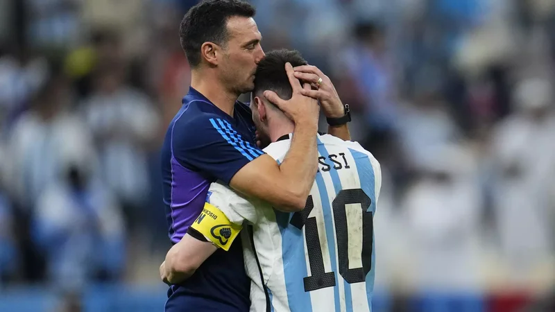 Scaloni: I don’t know what to say about Messi