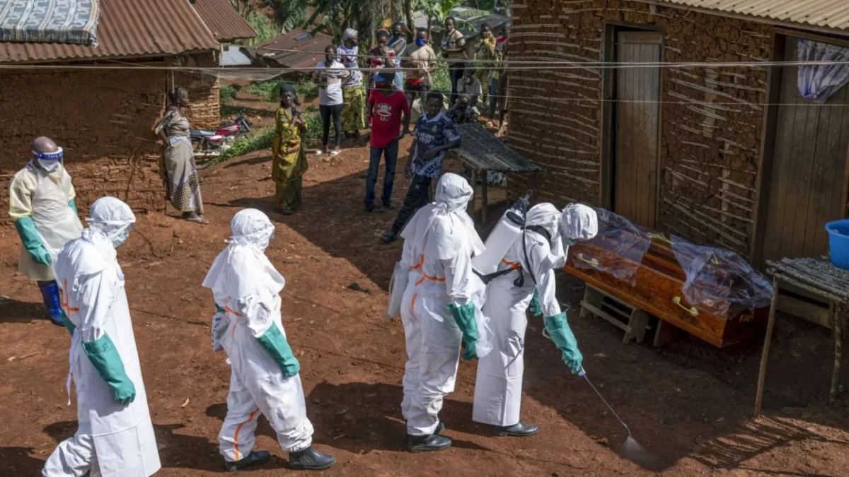 China has sent nearly a thousand medical workers to Congo to fight Ebola