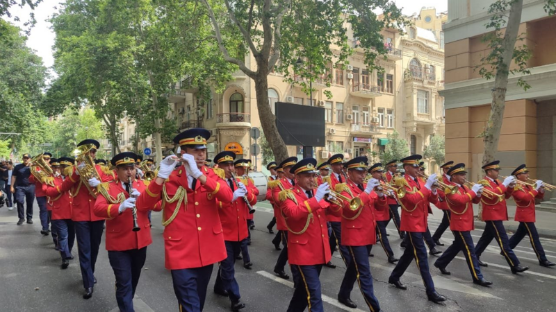 Military orchestra marches to be held on several streets and avenues of Baku