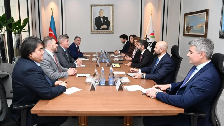 SOCAR discussed opportunities to implement joint projects with Chevron