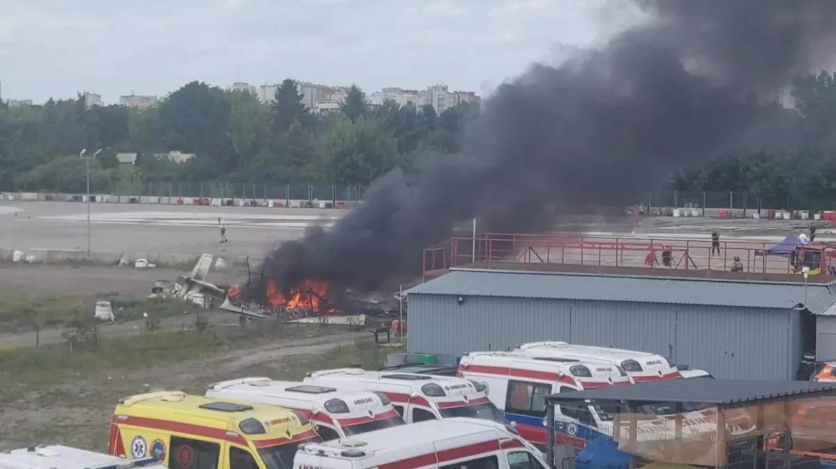 Plane crash in Warsaw, casualties reported