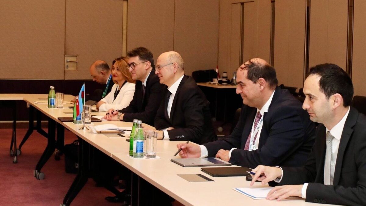 Meeting held between the energy ministers of Azerbaijan and Uzbekistan