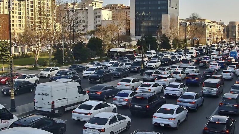 Traffic congestion on these roads in Baku – LIST
