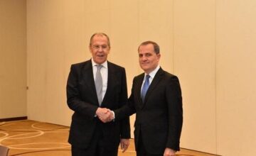 Meeting between Bayramov and Lavrov has begun