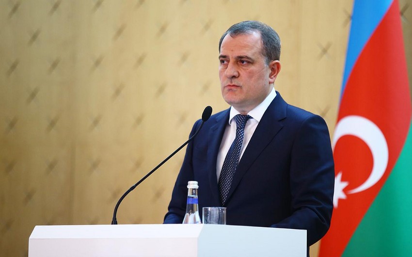 Minister: Azerbaijan calls for a peaceful resolution of the Russia-Ukraine conflict