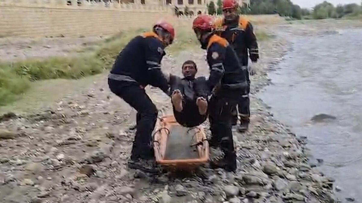 MES: A person left helpless in a river in Ganja has been rescued