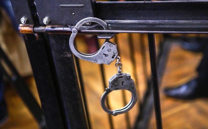 Individuals who stole household items from a house in Sumgayit were detained