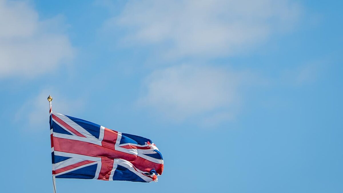 EU allows UK to participate in arms production orders for Ukraine