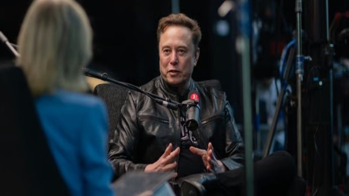 Elon Musk: Artificial intelligence could surpass all human intelligence within five years