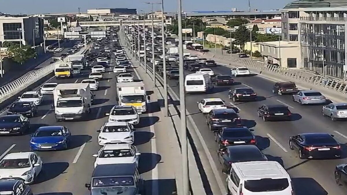 Traffic congestion in 23 directions in Baku – PHOTO