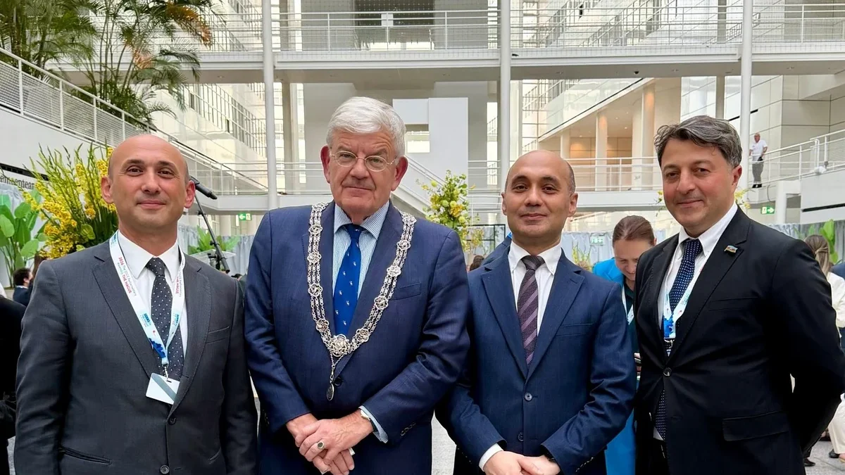 Azerbaijani MPs met with the Mayor of The Hague