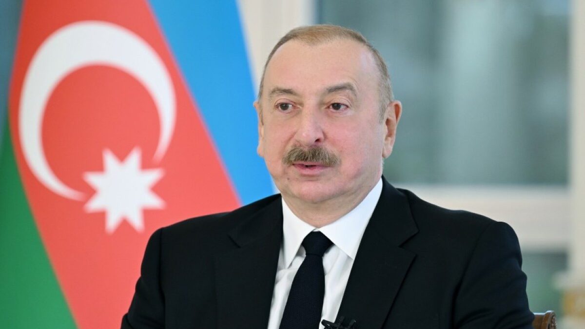 A one-on-one meeting between the President of Azerbaijan Ilham Aliyev and the President of Kyrgyzstan was held in the city of Cholpon-Ata