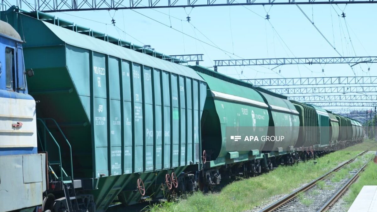 14 wagons of wheat sent from Russia to Armenia via transit through Azerbaijan
