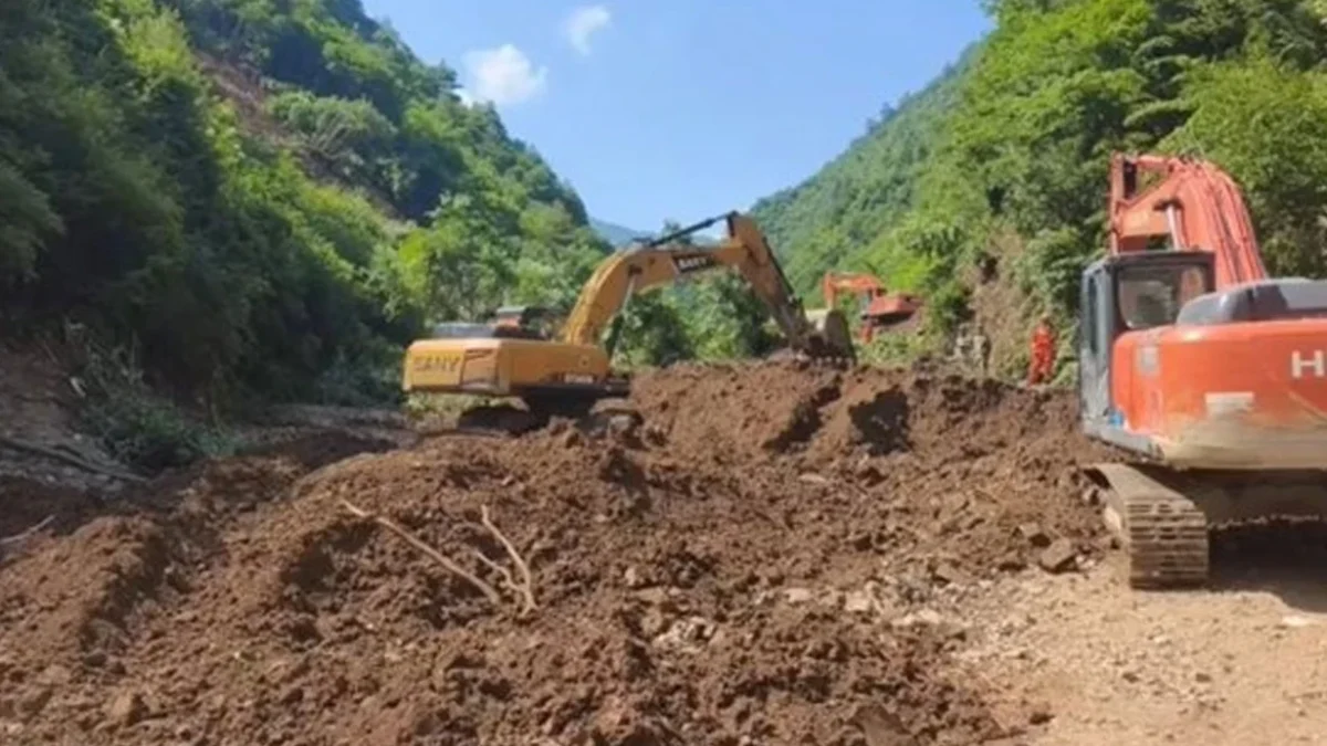 21 people died as a result of a landslide in northwestern China