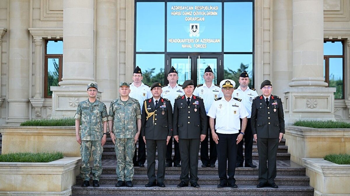 Turkish general visits Azerbaijan Naval Forces