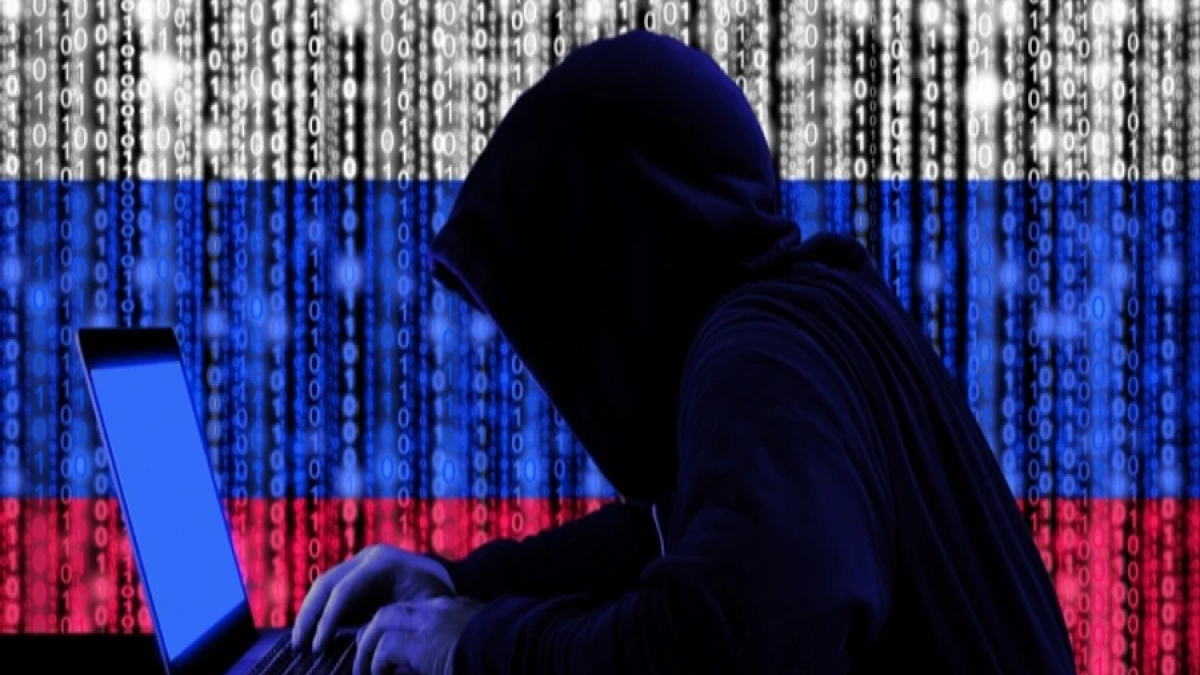 Dutch intelligence: Russia hacked surveillance cameras to monitor NATO logistics routes