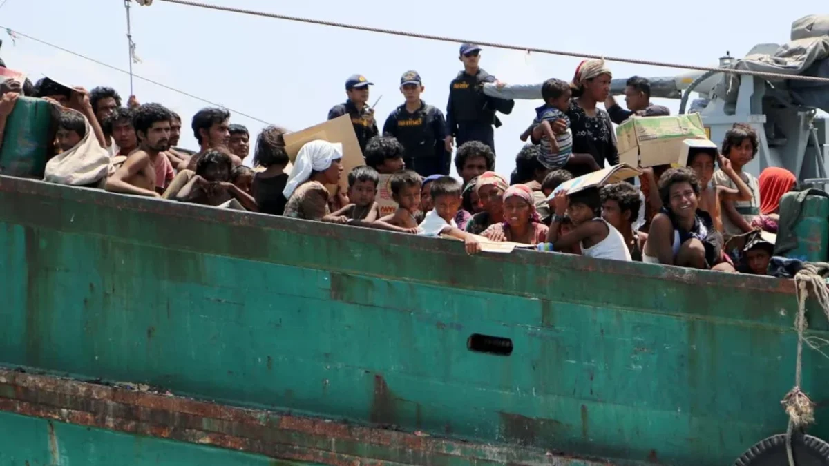 Migrant boat sinks off the coast of Myanmar: Over 500 people missing