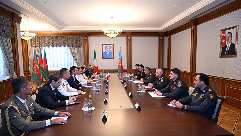 Prospects for cooperation in the defense sector between Azerbaijan and Italy were discussed
