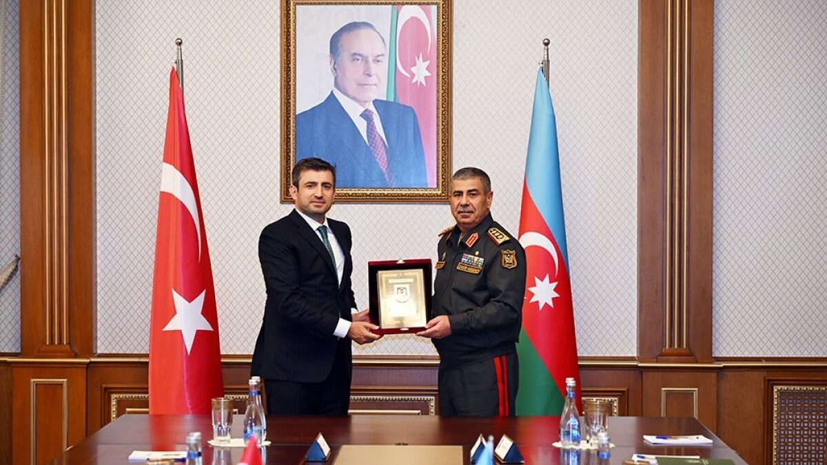 Zakir Hasanov met with a delegation led by Selcuk Bayraktar