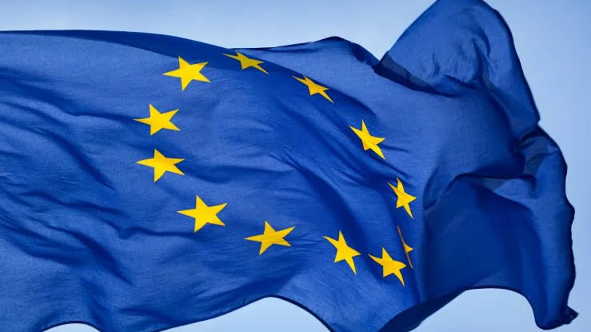 EU lifts sanctions against “Yelo Bank”