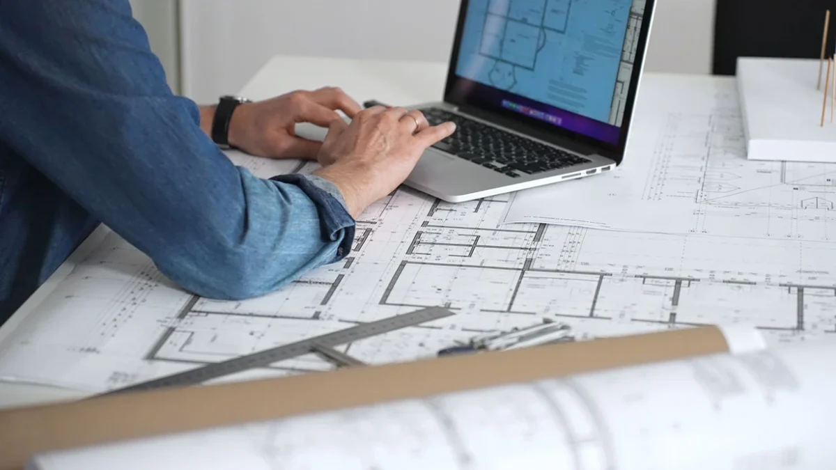 Landlord shocks remote-working tenant with extra fee!