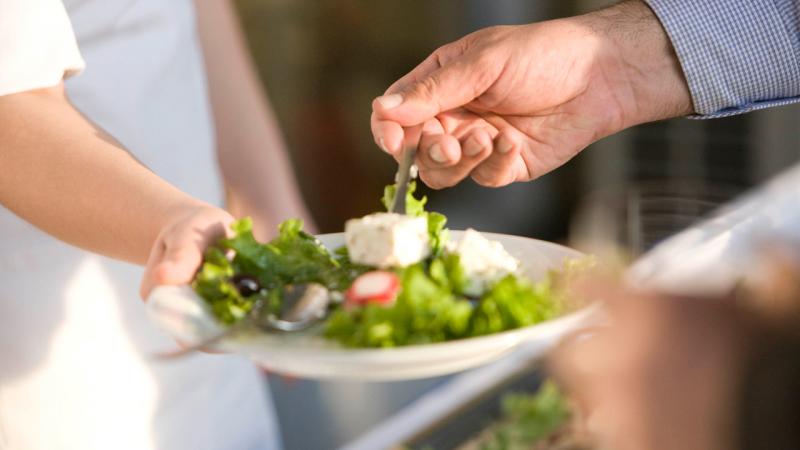 The hidden danger in salad: It hospitalized thousands of people in the USA