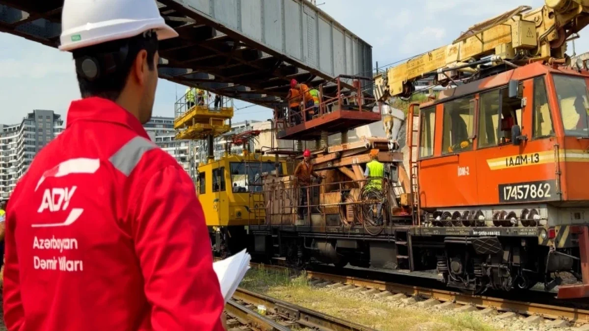 ADY has started the restoration of a railway bridge on the Khirdalan–Bilajari section