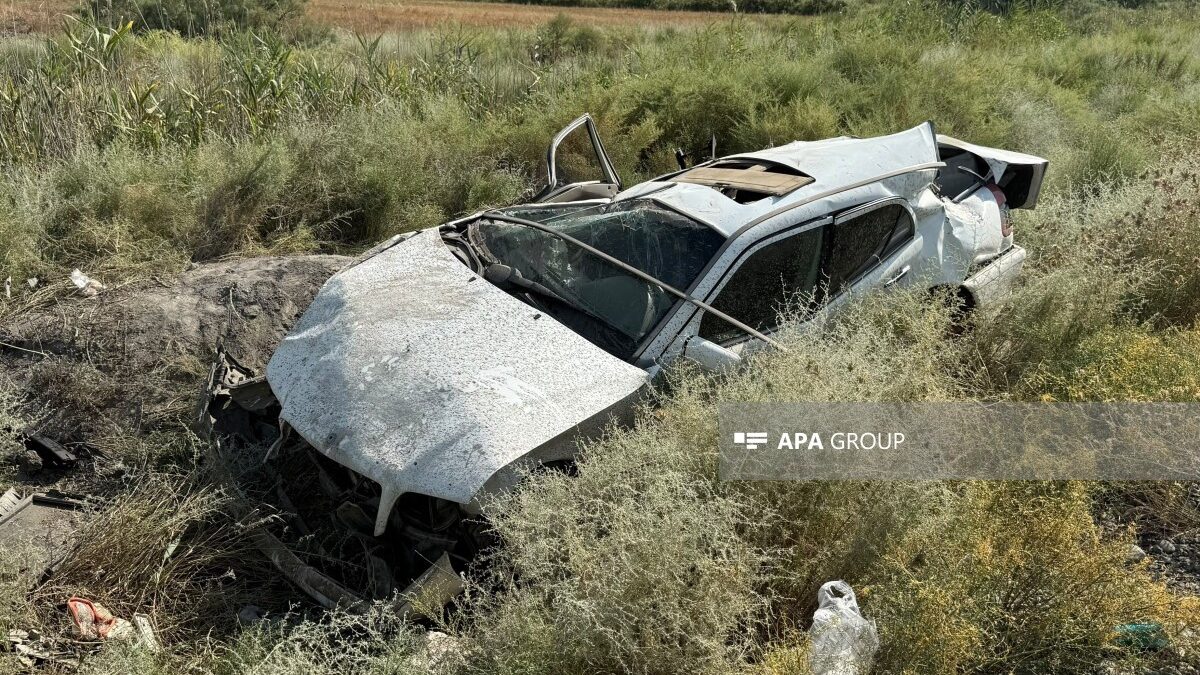 Severe accident in Zardab – 1 dead, 2 injured