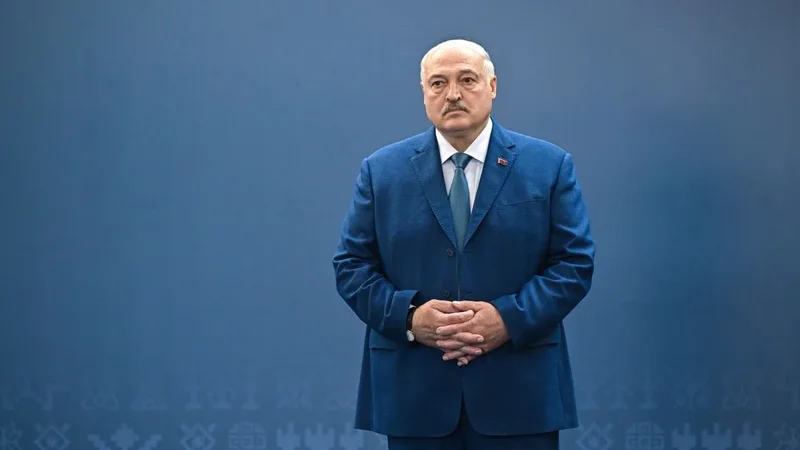 Lukashenko: It is pointless to sever ties between people and states
