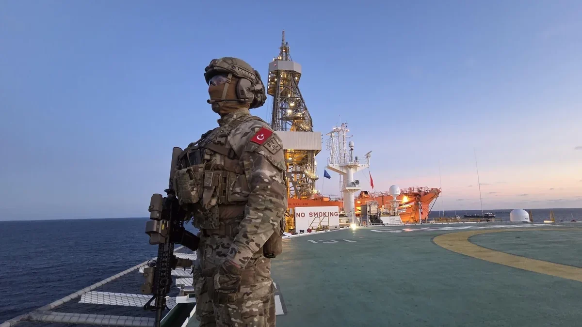 Turkish and Somali military personnel have liberated a ship seized by pirates