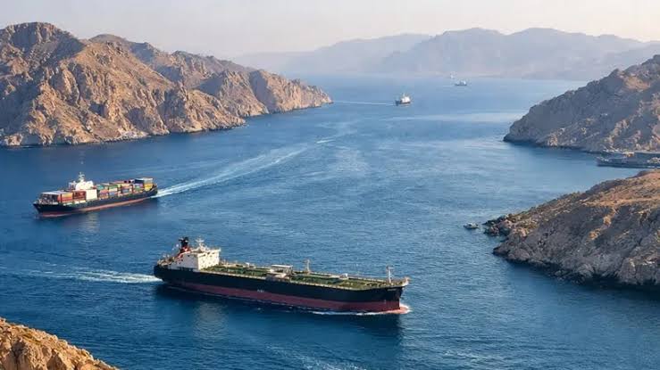 Iran and Oman reach agreement to share revenues from the Strait of Hormuz