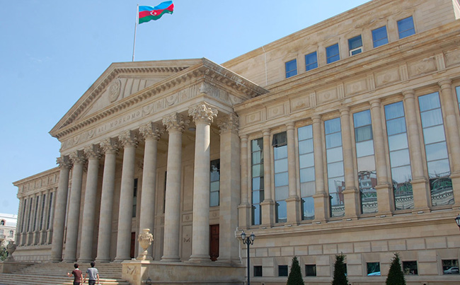 The Supreme Court has clarified judicial practice regarding construction contracts