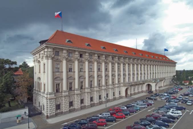 Czech Foreign Ministry summons Iranian ambassador over threats to Radio Farda