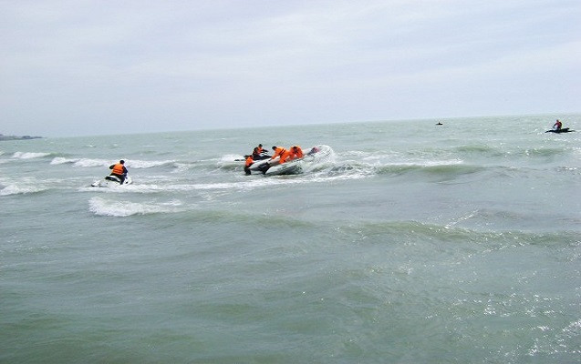 3 members of a family drowned at sea, 1 was rescued