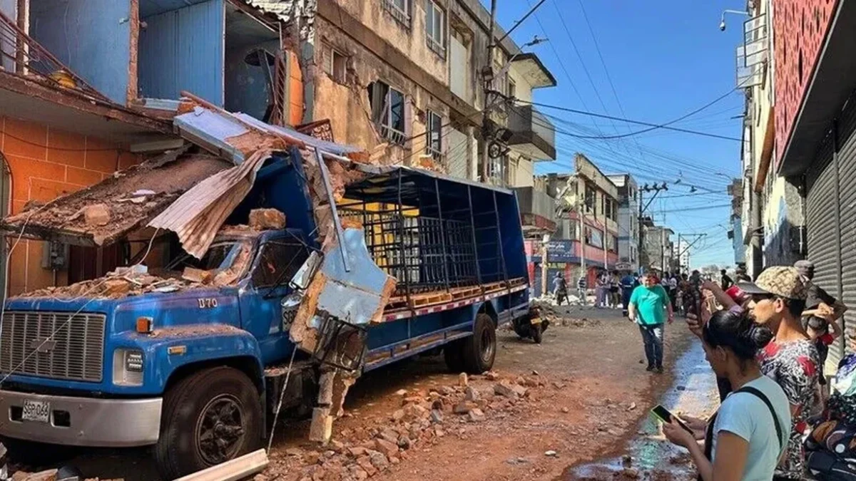 Death toll rises after 7.4 magnitude earthquake in Colombia