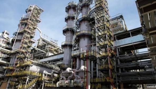 Russia classifies oil refineries