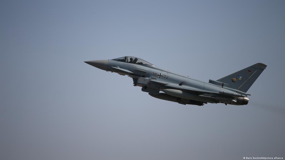 Sweden to provide fighter jets for NATO’s operation in Poland