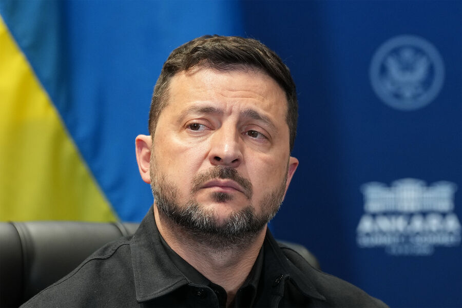 Zelensky admitted that it is impossible to defeat Russia