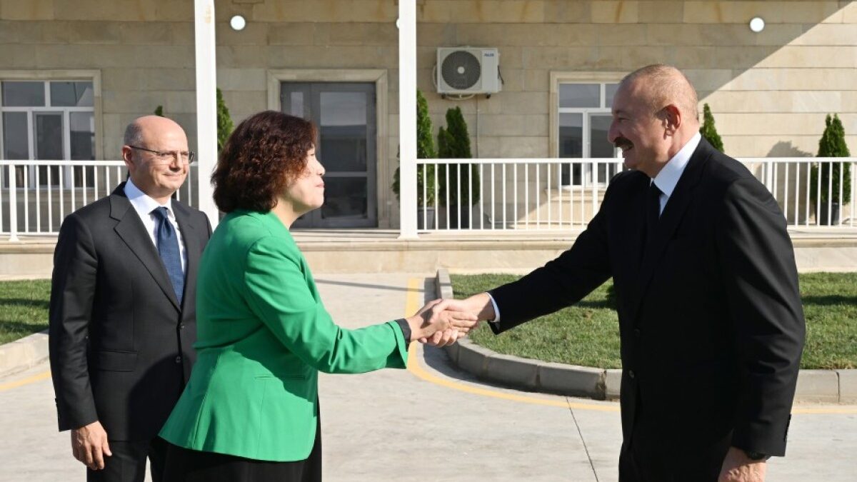 President Ilham Aliyev attended the opening of the “Gobustan” Solar Power Plant