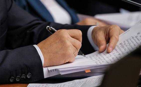 Restrictions regarding civil service are being determined