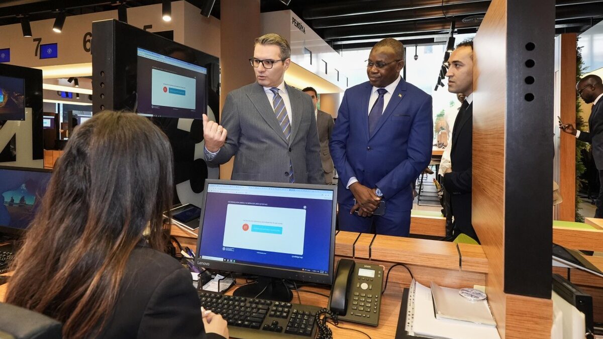 Senegalese Minister gets acquainted with DOST Center