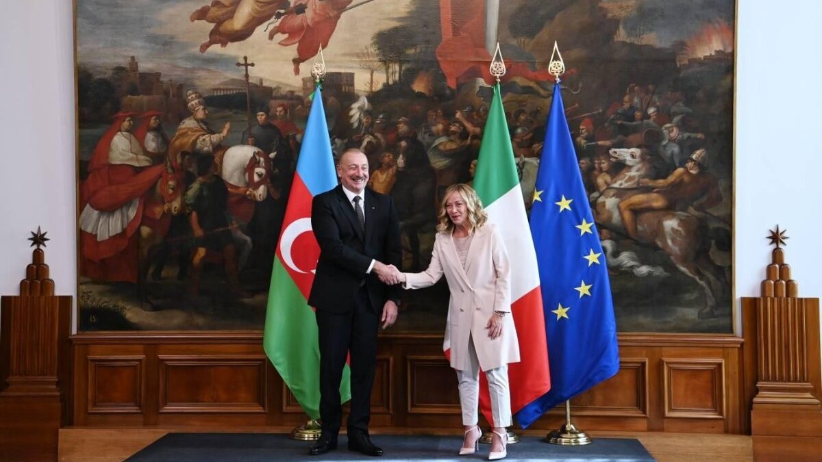 President Ilham Aliyev has congratulated Giorgia Meloni