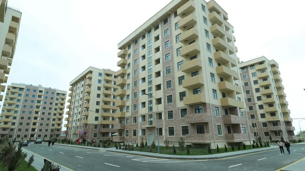 Azerbaijan slightly increases housing and utility expenditures