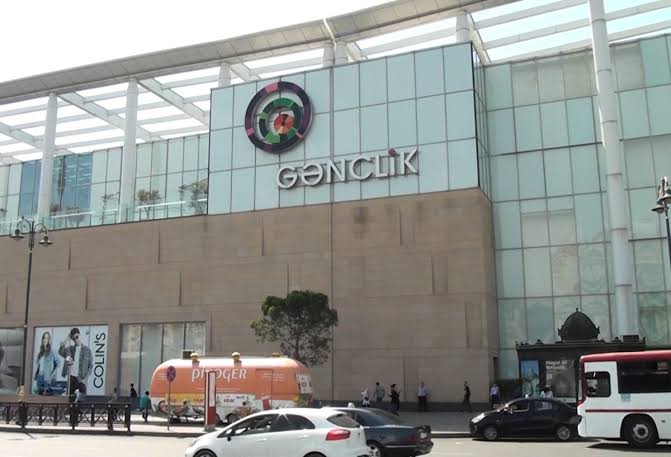 Warning system at “Gənclik Mall” triggered due to a technical error