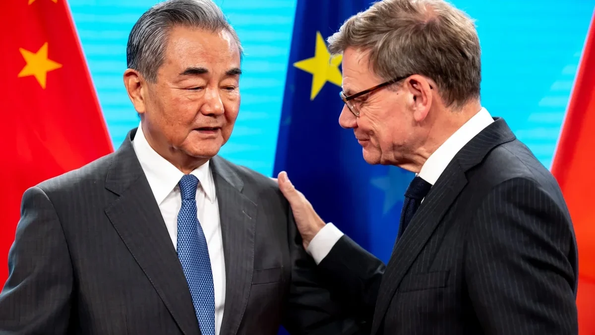 Chinese and German Foreign Ministers discuss Russia-Ukraine conflict