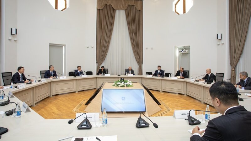Energy projects between Azerbaijan and China were discussed
